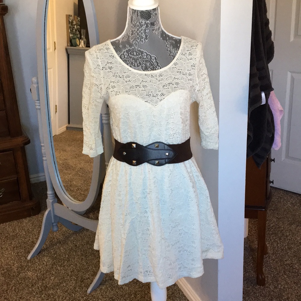 Lace White dress